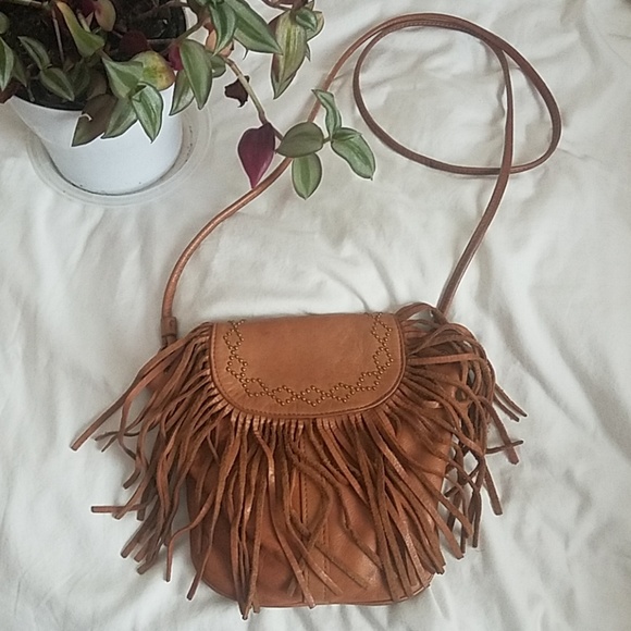 Lucky Brand Handbags - Lucky Brand Tan leather purse